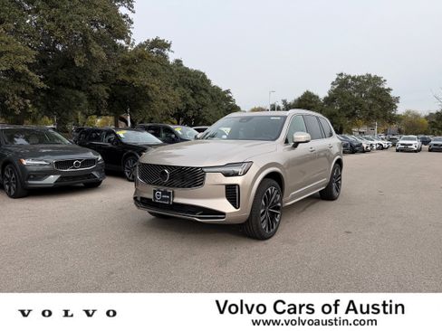New 2026 Volvo XC90 B5 Core image 1