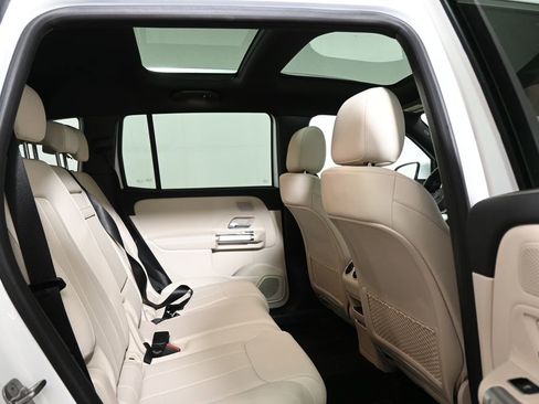 Certified 2026 Mercedes-Benz GLB 250 4MATIC image 25