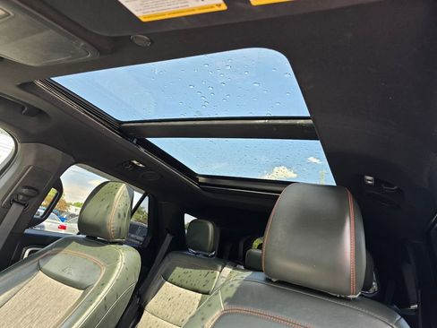 Used 2022 Ford Explorer Timberline AWD/4WD image 8