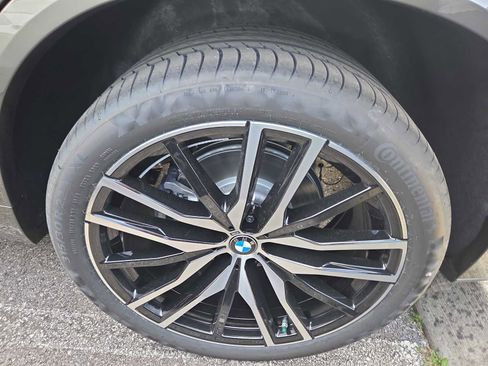 New 2026 BMW X5 sDrive40i w/ M Sport Package image 8