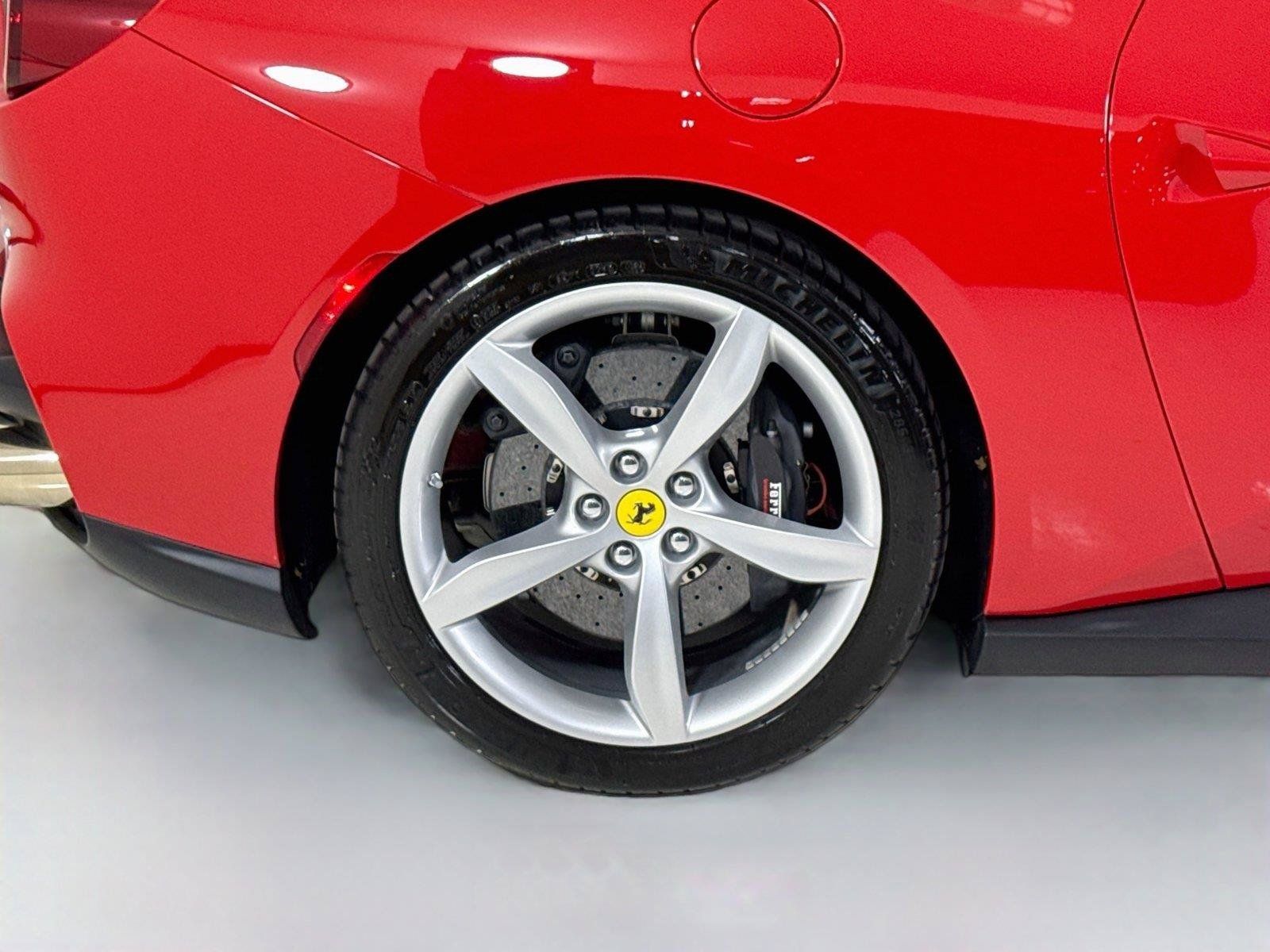 Used 2023 Ferrari Portofino M RWD image 33