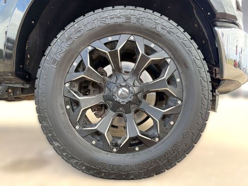 Used 2015 Ford F150 XLT w/ Equipment Group 302A Luxury image 11