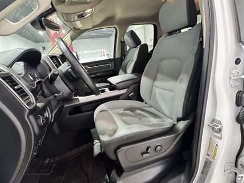 Used 2020 RAM 1500 Big Horn AWD/4WD image 7