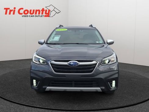 Used 2022 Subaru Outback Touring w/ Popular Package #2 image 2