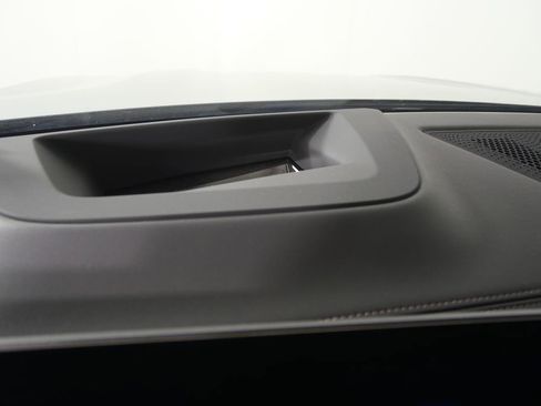 Certified 2025 BMW X7 xDrive40i AWD/4WD image 21
