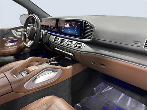 Used 2024 Mercedes-Benz GLS 450 GLS 450 image 12