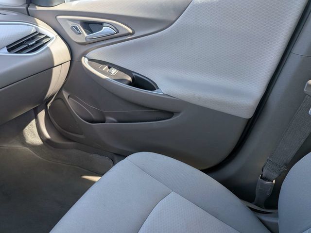Used 2025 Chevrolet Malibu LT FWD image 18