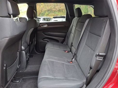 Used 2015 Jeep Grand Cherokee Laredo w/ Quick Order Package 23E image 12