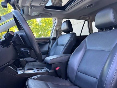 Used 2017 Subaru Outback 2.5i Limited AWD/4WD image 15