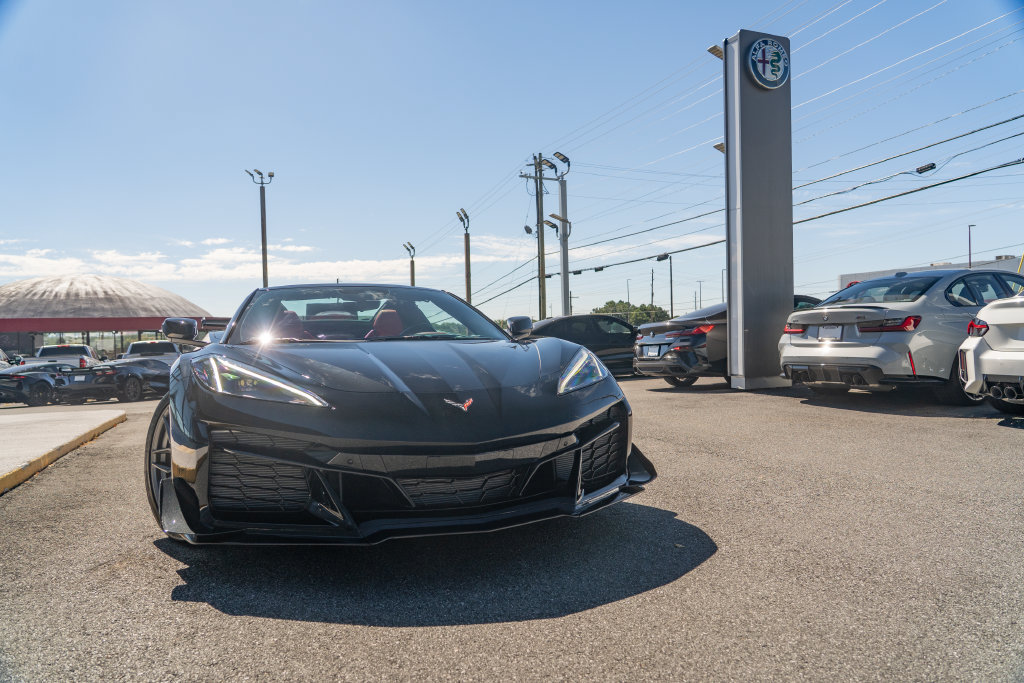 Used 2026 Chevrolet Corvette Z06 w/ Z07 Performance Package RWD image 12