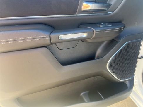 Used 2024 RAM 1500 Laramie RWD image 17