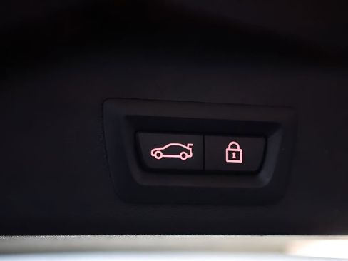 Used 2021 BMW X5 M50i w/ Executive Package image 48