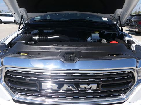 Used 2022 RAM 1500 Limited w/ Body Color Bumper Group AWD/4WD image 29