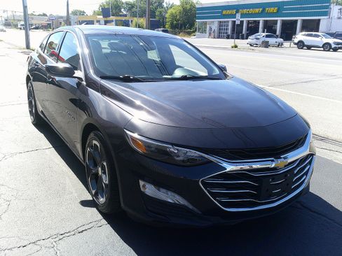 Used 2022 Chevrolet Malibu LT image 8