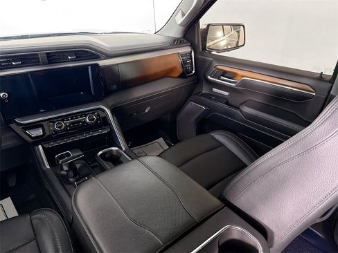Used 2023 GMC Sierra 1500 Denali w/ Denali Reserve Package image 22