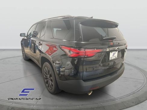 Used 2022 Chevrolet Traverse RS image 4