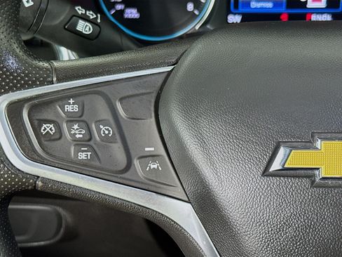 Used 2023 Chevrolet Equinox LT w/ LPO, Floor Liner Package FWD image 13