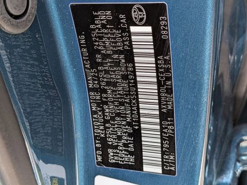 Used 2025 Toyota Camry SE image 25