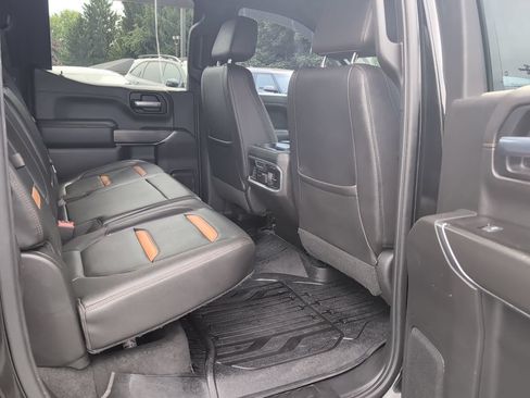 Used 2019 GMC Sierra 1500 AT4 w/ AT4 Premium Package AWD/4WD image 7