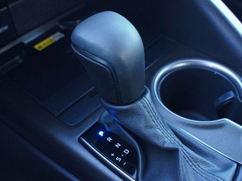 Used 2023 Toyota Camry XSE image 13