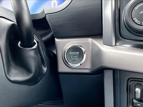 Used 2025 Ford F150 XLT w/ Equipment Group 303A High image 21