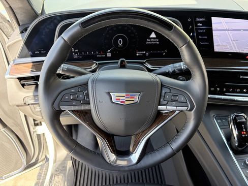 Certified 2023 Cadillac Escalade Sport Platinum AWD/4WD image 24