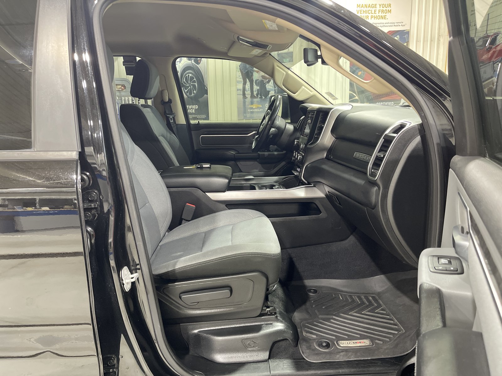 Used 2019 RAM 1500 Big Horn AWD/4WD image 17