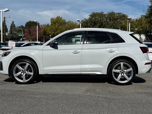 Used 2022 Audi SQ5 Premium image 6