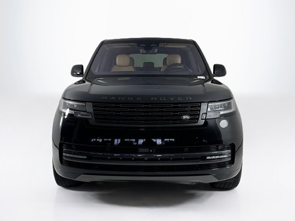 Used 2023 Land Rover Range Rover Long Wheelbase SE AWD/4WD image 8