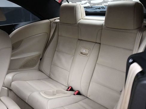 Used 2015 Volkswagen Eos Komfort FWD image 10
