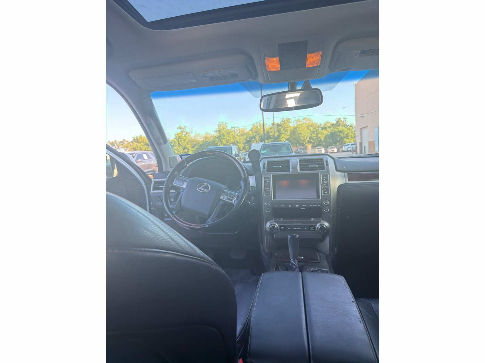 Used 2018 Lexus GX 460 Premium w/ Premium Package AWD/4WD image 18