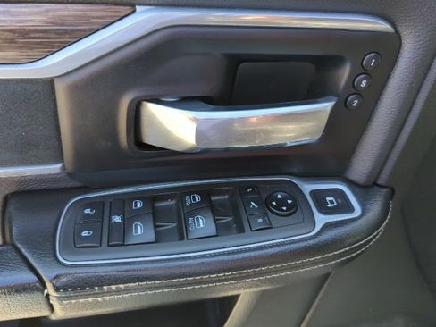 Used 2021 RAM 2500 Laramie AWD/4WD image 17