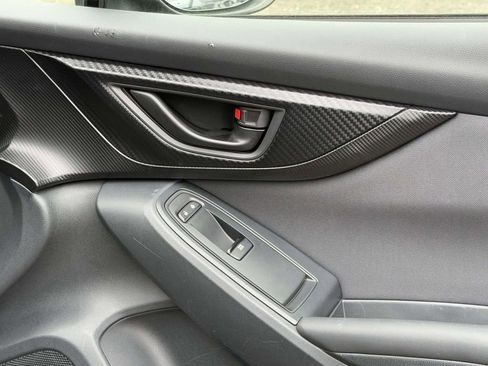 Used 2020 Subaru Crosstrek 2.0i Premium image 8