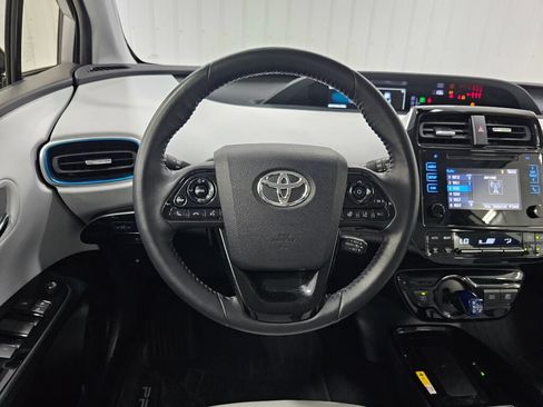 Used 2019 Toyota Prius XLE AWD/4WD image 13