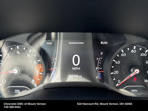 Used 2024 Jeep Compass Latitude AWD/4WD image 18