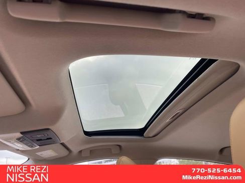 New 2025 Nissan Sentra SV w/ SV Premium Package image 10