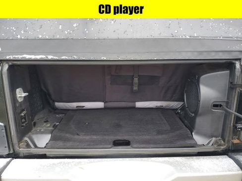 Used 2012 Jeep Wrangler Sahara w/ Trailer Tow Group image 8