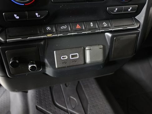 Used 2019 Chevrolet Silverado 1500 LT w/ All-Star Edition AWD/4WD image 38