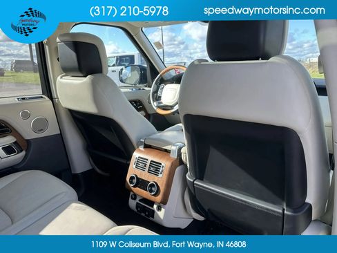 Used 2020 Land Rover Range Rover HSE image 62