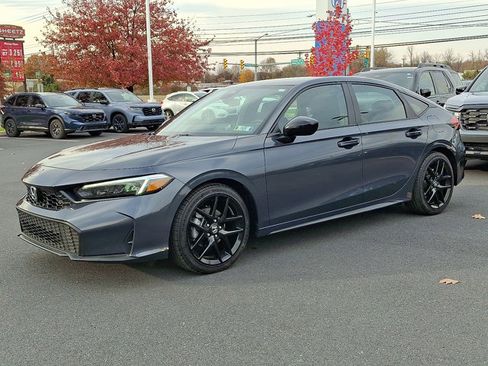 Certified 2025 Honda Civic Sport image 3