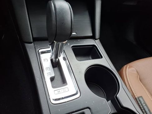 Used 2017 Subaru Outback 2.5i Touring image 21