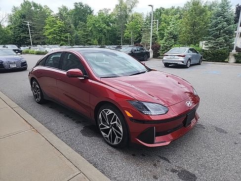 Used 2025 Hyundai Ioniq 6 Limited AWD/4WD image 14