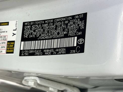 Used 2023 Toyota Prius XLE image 30