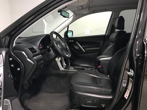 Used 2014 Subaru Forester 2.5i Touring w/ Popular Package #1 AWD/4WD image 11