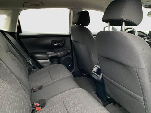 Certified 2024 Honda HR-V LX image 36