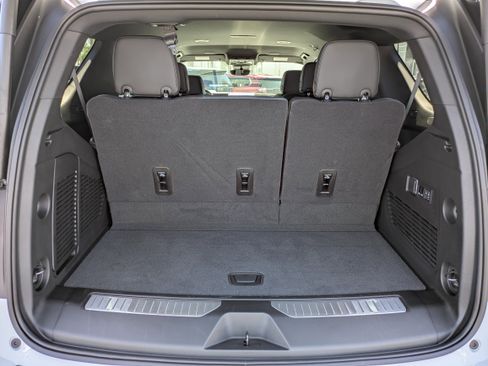 New 2026 GMC Yukon AT4 w/ Premium Trailering Package image 18