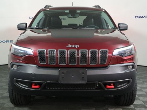 Used 2020 Jeep Cherokee Trailhawk AWD/4WD image 13