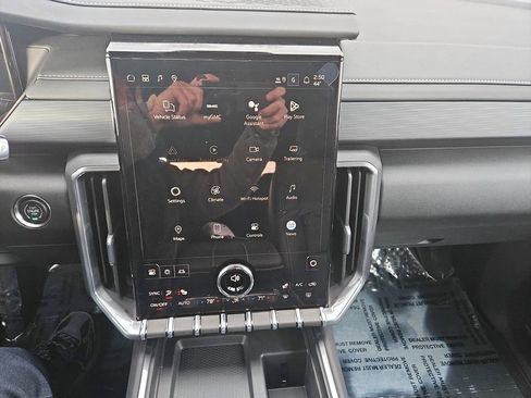 New 2026 GMC Acadia Elevation image 22