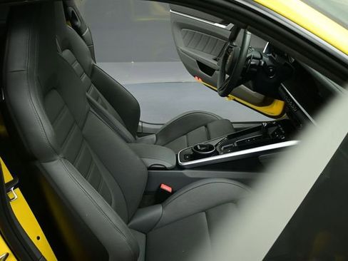 Used 2022 Porsche 911 Turbo S w/ 911 Turbo Sportdesign Package image 56