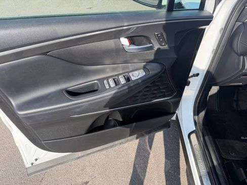 Used 2022 Hyundai Santa Fe Calligraphy image 9